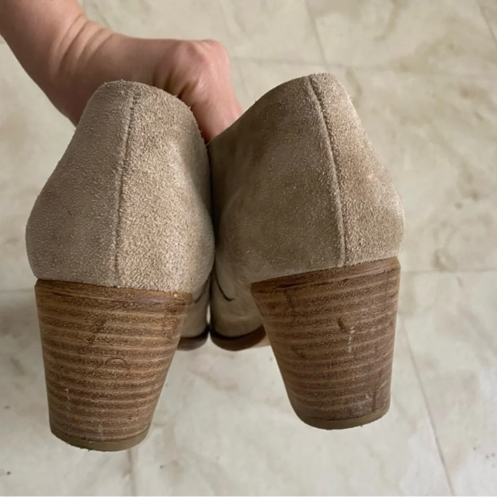 $350 Vince Made in Italy Hamilton Tan Suede Blocky Heel Ankle Boots Boots sz 8